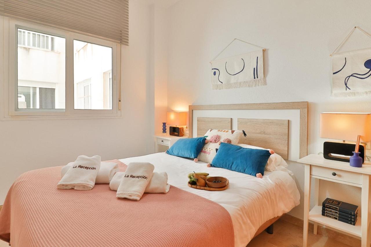 C41 - Modern & Comfy Flat City Center Málaga Buitenkant foto