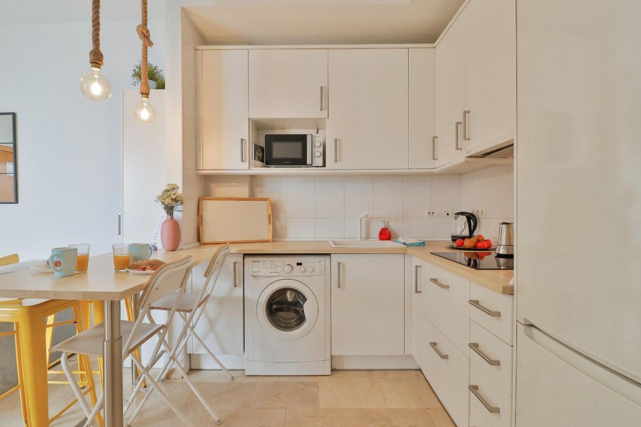 C41 - Modern & Comfy Flat City Center Málaga Buitenkant foto