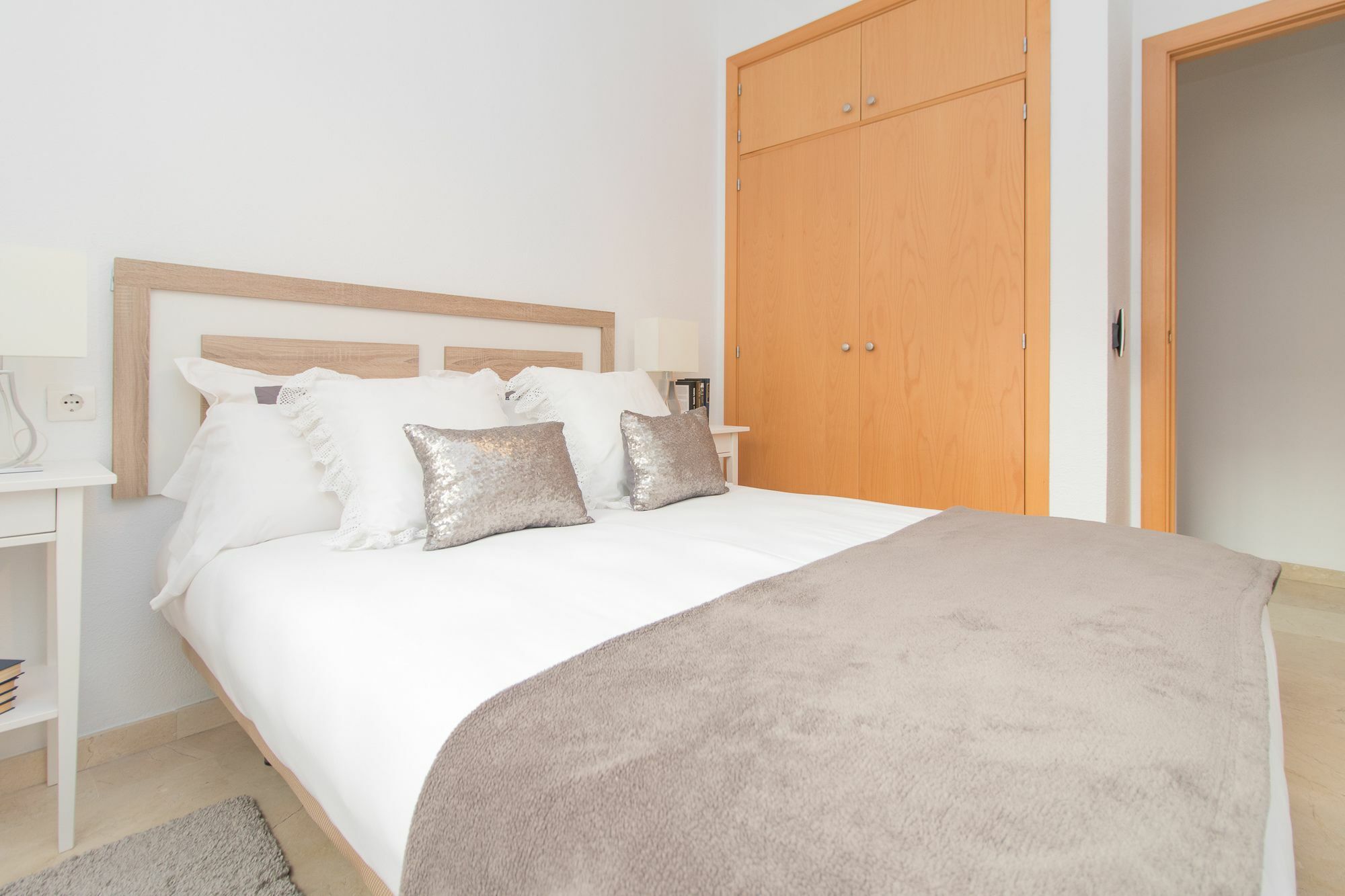 C41 - Modern & Comfy Flat City Center Málaga Buitenkant foto